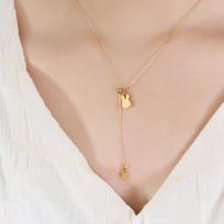 Titanium Steel Cartoon Rabbit Carrot Necklace Summer Collarbone Chain Niche Design Versatile Trend Plated 18K Gold Jewelry