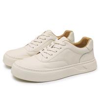 FashionFashion Men Tenis Footwear Mens Lace-Up Sneakers Comfortable Leather Casual Skate Shoe Outdoor Driving Brand Male Skate Shoes 38 balta