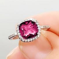 Court Retro Red Ring, Temperament Square Royal Queen Ring, Simple Index Finger Ring No. 5
