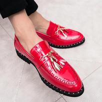 Fashion Men Leather Driving Shoes tassel Black Blue Slip On loafers spring Summer Men Leather moccasins outdoor club pary shoes men 6.5 raudona