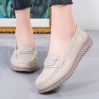 Big Size 42 Casual Shoes Women's Sneakers Shallow Slip-on Women's Loafers Outdoor Soft Leather Comfortable Mother's Shoes 42