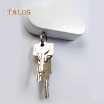 Fashion Creative Cloud-shaped Magnetic Keychain White Cloud Novelty Key Holder Suspension Trinket gray