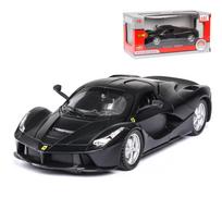 1:32 mastelio Fala automobilio modelis, atsukamas automobilis su garsu ir šviesa, skirtas vaikams berniukui, mergaitei, metalinės kėbulo durys atidaromos juodos 1/32-15x6.5x3.5cm juoda