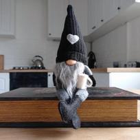 Knitted Faceless Doll Hanging Leg Hand Grinding Coffee Christmas Day Decorations Home Daily Decorations Men's model juoda
