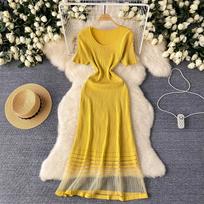 Moteriškos vasarinės megztos tinklinio audinio temperamento ilgos suknelės one size geltona