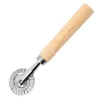 Makaronų pjaustyklės ritininė forma Vienu paspaudimu formuojanti nerūdijančio plieno ašmenys Ergonomiška rankena, kurią lengva valyti beige