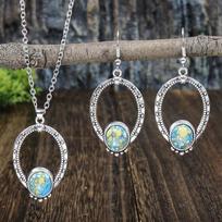 GemChic Women's New Vintage Classical Hollow Crystal Drops Pendant Necklace Earrings Two Piece Set Ethnic Birthday Christmas Jewelry Gift gray