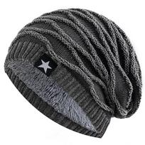 Naujos Unisex Slouchy žieminės kepurės Prideda kailiniu pamušalu Vyriškos ir moteriškos šiltos kepuraitės su snapeliu Kasdieninės penkiakampės žvaigždės dekoro žieminės megztos kepurės vyno raudonos spalvos