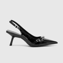 2024 Ladies Summer New Fashion Metal Buckle Designer Sexy Pointed Sandals Outdoor Casual Party Wear Women High Heels Zapatos 34 juoda