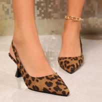 Women Sandals 2024 New Summer Fashion Horsehair Leopard Print Sharp Pointed Low Heels Sandals Elegant Temperament Shoes Female 35 leopardo rašto spalva