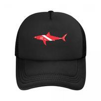 Jaučio ryklys ant nardymo vėliavos Elastinga „Trucker“ kepurė, tinklinė beisbolo kepurė, reguliuojama užsegama skrybėlė unisex moterims, patogi Adjustable
