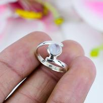 Natural Rainbow Moon Stone Gemstone 925 Solid Sterling Silver Ring S.11.5 o7m55 gray