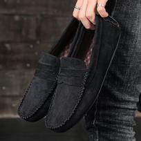 Fashion Lightweight Suede Men Casual Shoes Lazy Shoes Male Breathable Slip-on Mens Driving Shoes Comfortable Loafers Moccasins 39 juoda