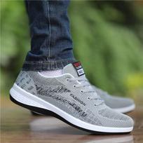Kvėpuojantys ir kvapą sugeriantys flyknit tinklelio batai, universalūs laisvalaikio batai, neslystantys ir dėvėjimuisi atsparūs sportiniai riedlenčių batai 39 black