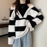 Fake Two-piece Hanging Neck Sweaters for Women Off Shoulder Contrasting Striped Sweater  Autumn Loose Female's Chic Tops S juoda
