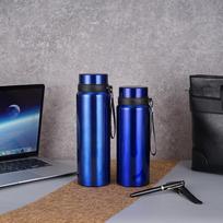 800 1000ML Nerūdijančio plieno termosas vandens butelis, išlaikantis šaltą ir karštą, puodelis vandeniui, arbatai, kavai, vakuuminės kolbos 800ml mėlyna
