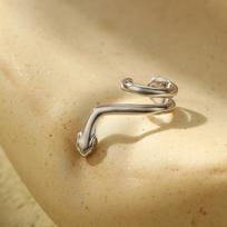 Banyan Tree S925 Silver Snake-shaped Non-pierced Ear Cuff - Fashionable and Unique for Women ES1130
