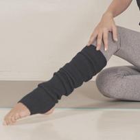 Women’s Wool Warm Over-the-Knee Yoga & Pilates Socks for Winter Sports vyno raudonos spalvos