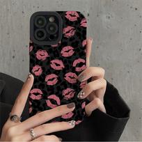 Fashion Vintage Love Kiss Phone Case For iPhone 13 12 11 14 15 Pro Max Mini 8 7 Plus SE X XS XR Leopard Print Silicone Cover For iPhone14 Pro Max