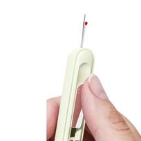 2 in 1 Needle-threaders with Seam Ripper   Threading Seam Remover Seam Ripper Tool for Sewing Crafting Cross-Stitch Accesorios geltona