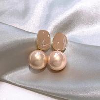 Retro Hong Kong Style High-End Pearl Pendant Earrings for Women