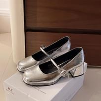 Silver new sub-small silver shoes spring thick heel Mary Jane shoes heel 2025 medium waterproof table single shoes women 35 sidabras