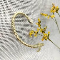 New European and American Fashion Popular Snake Shaped Earrings Exaggerate Personality Earclip Female Gift Left and Right Earrings