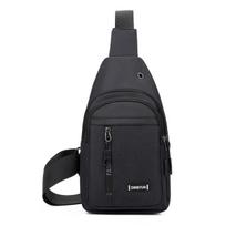 Unisex krūtinės krepšys Paprastas laikymo krepšys Lengvas kelioninis maža kuprinė Crossbody Bag Mada Kasdieniai vienetiniai krepšiai one size juoda