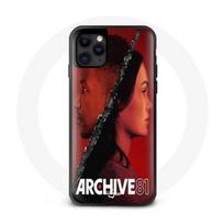 Coque Iphone 13 Mini Archive 81 cassette rouge sacrifice Vissers monde parallèle