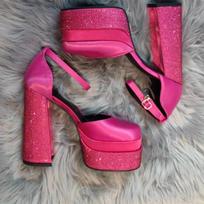 Designer Pumps Luxury Satin Cloth Crystal Buckle Spring Summer Female Party Runway Shoes Round Toe High Heels Women Sandal 35