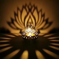 Alloy Hollow Carved Light Shadow Candle Holder Carved Light And Shadow Butter auksas