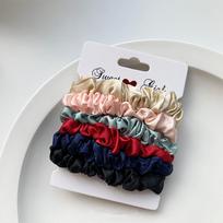 Vientiso šilko elastinės plaukų gumelės moterims, mažosios žarnos scrunchie, satino šilko minkštos banguotos guminės juostelės, plaukų gumelės uodegai black