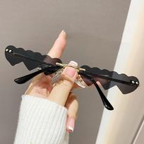 Love Sunglasses Europe And The United States Trend Sunglasses Fashion Party Quirky Glasses juoda