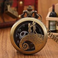 Men Watch Classic Vintage Carved Bronze Pocket Watch with Chain Necklace Vintage Quartz Pendant Watches Clock Chain Mens Women black