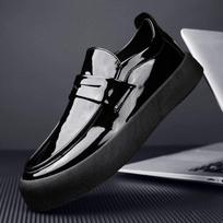 2024Loafers Shoes For Men Winter Plus velvet Comfy Male Footwear Moccasin Fashion Shoes Men Slip-on Men's Flats Men Casual Shoes 39 black