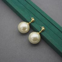 Exaggerated Table Tennis Earrings: Spanish Niche Designer, Versatile Japanese Cotton Beads E240352