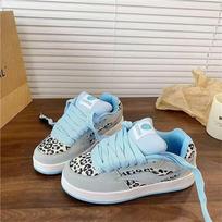 Thick-soled heightening Ankola red dopamine 2025 trend shoes Hong Kong style student versatile bread new Chinese moral training shoes 35 gray