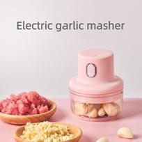 100/250ml Rechargeable Smart Masher Electric Vegetable Chopper Food Garlic Minced Meat Mini Wireless 100ml rožinė