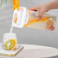 Pitcher Modern Juice Jug 1.7 Litre Clear Iced Tea Fridge Door Water for Cold Brew white