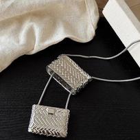Creative Retro Mini Woven Bag Pendant Necklace For Women Girls Versatile Long Sweater Chain Jewelry Accessories Gifts gray