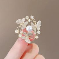 Cartoon Imitation Shell Dragon Brooch For Women Chinese Zodiac Dragon Enamel Pins Cute Animal Badge Birthday Jewelry Gift
