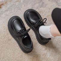 Autentiškos odinės batai Moteriški pavasario naujos platformos juodi Loafers suvarstomi batai 39 gray