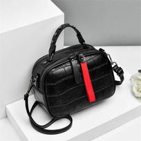 Patchwork pečių krepšiai moterims Aukštos kokybės PU odiniai krepšiai Kontrastingos spalvos piniginė Rankinės Messenger Crossbody Bag 21cm*9cm*15.5cm juoda