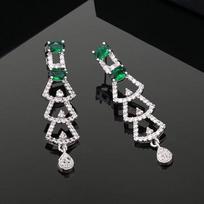 Įspūdingi Estele Rodžiu padengti CZ ir Green Stones kabantys auskarai moterims black