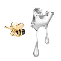 New Asymmetric Bee Pearl Earrings Fashion Temperament All -Match Small Earrings Elegant Ladies Jewelry white