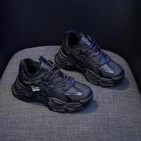 Moteriški žieminiai sportbačiai su kailiu Moteriški sniego batai „Comfort Plus“ pliušiniai šilti sportiniai batai, moteriški platforminiai riedlentės medvilniniai batai 35 black