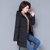 M-5XL plius dydis Vidutinio amžiaus motinos pūkinė paminkštinta striukė Nauja su gobtuvu stora šilta medvilninė parkas moteriškas žieminis paltas doudoune femme M juoda