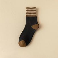 1 pora madingų dryžuotų Colorblock kojinių Patogios moteriškos kojinės iki vidurio blauzdos Minkštos šiltos kojinės 1 pairs juoda