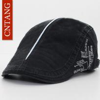 Men's Beret Fashion Cotton Letter Flank Embroidery Cap Casual Soft Top Retro Literary Forward Caps Driver Hat Peak Berets juoda