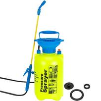 5L Garden Pressure Sprayer with Adjustable Strap Efficient Water Pump for Gardening and Cleaning Tasks geltona